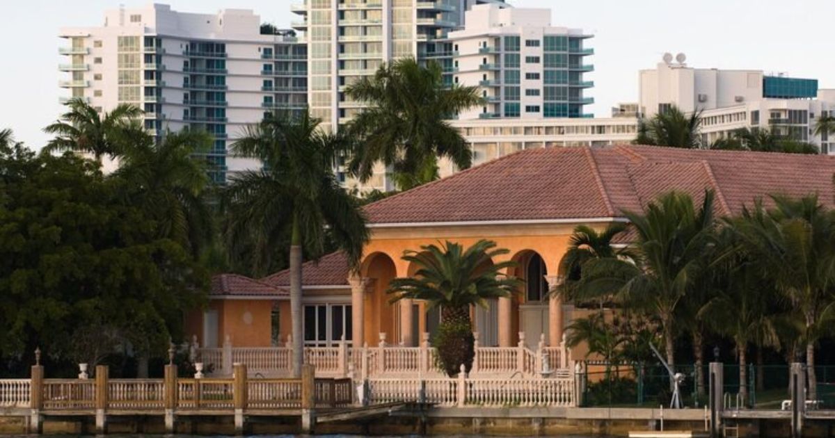 Coral Gables Elegancia histórica y plusvalía garantizada