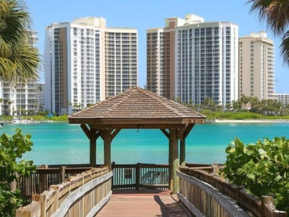 Kissimmee El rey del Airbnb y las vacaciones cortas